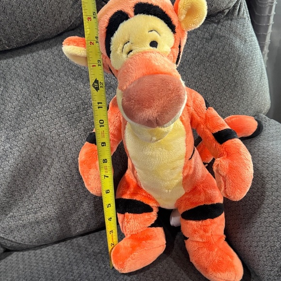 Disney Tigger Plush in Orange and Yellow - Picture 6 of 7